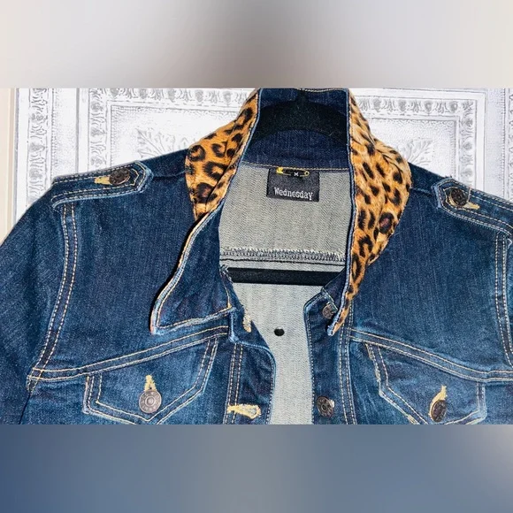 VGU ”Wednesday” Girls Sz-M Jean Jacket🐆Leopard Accent Print-Color, Sleeve, Cuffs - Picture 4 of 16